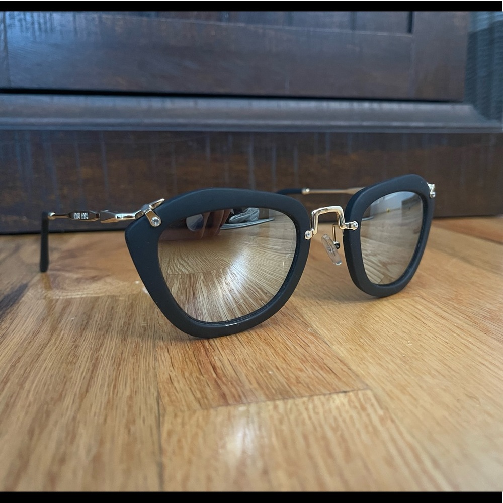 MIU MIU sunglasses